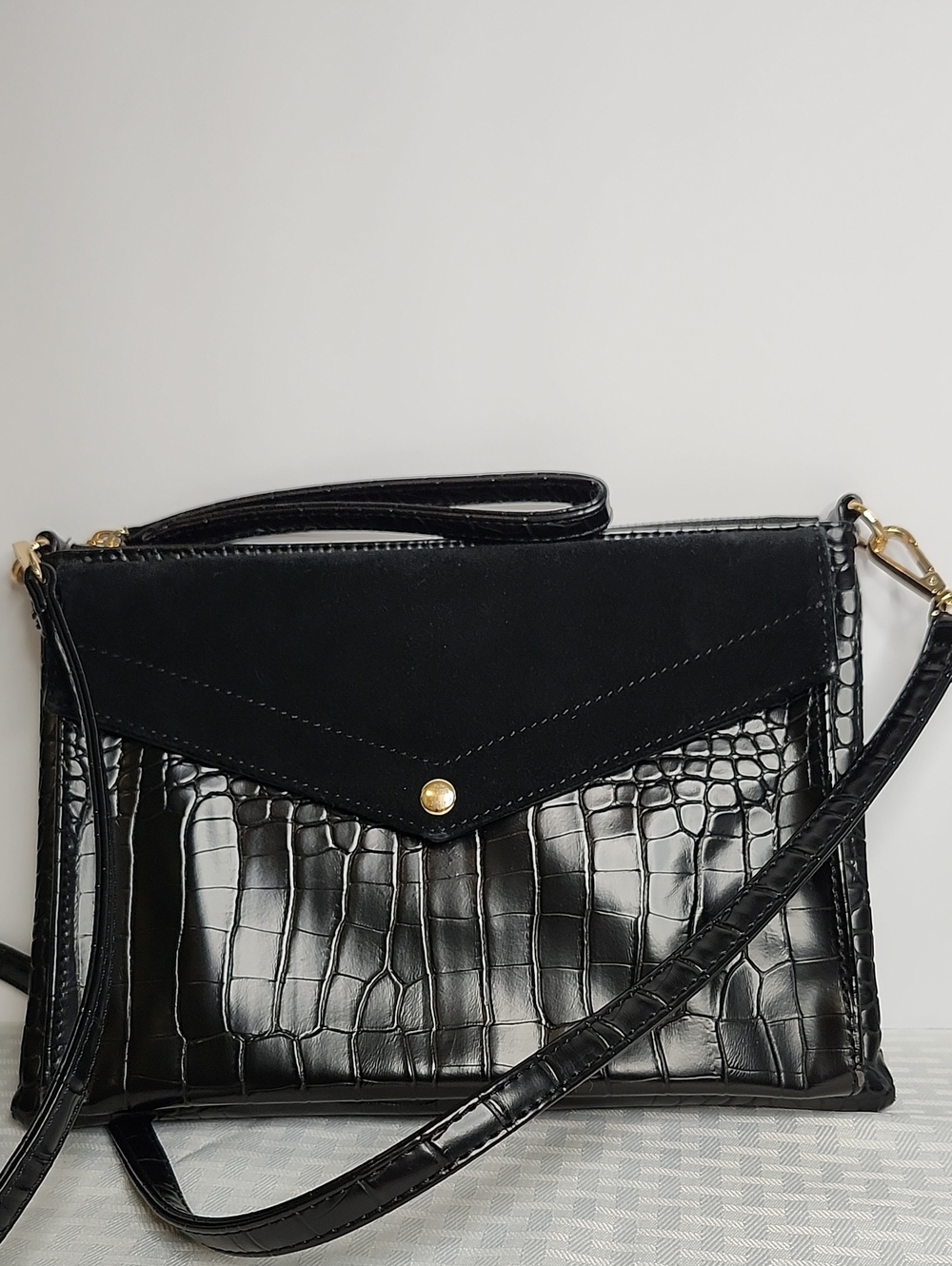 Black Croc-Embossed Suede Leather Envelope Crossbody Bag